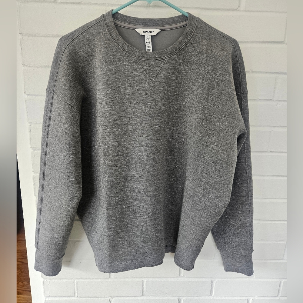 NWOT Spanx Crewneck